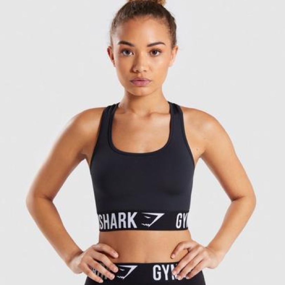 Gymshark black fit sports bra size small